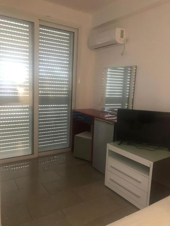 Apartments In Potam Himarë Extérieur photo