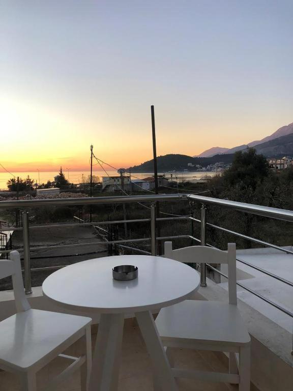Apartments In Potam Himarë Extérieur photo