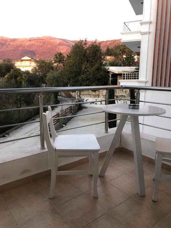 Apartments In Potam Himarë Extérieur photo